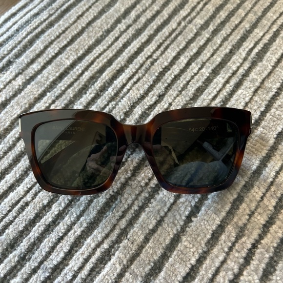 Saint Laurent Tortoise Shell Sunglasses - Picture 2 of 3
